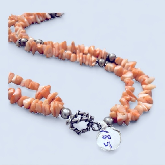 Sterling Silver Pink Coral Nugget Bead Necklace w/mother of Pearl flower pendent - Picture 5 of 10